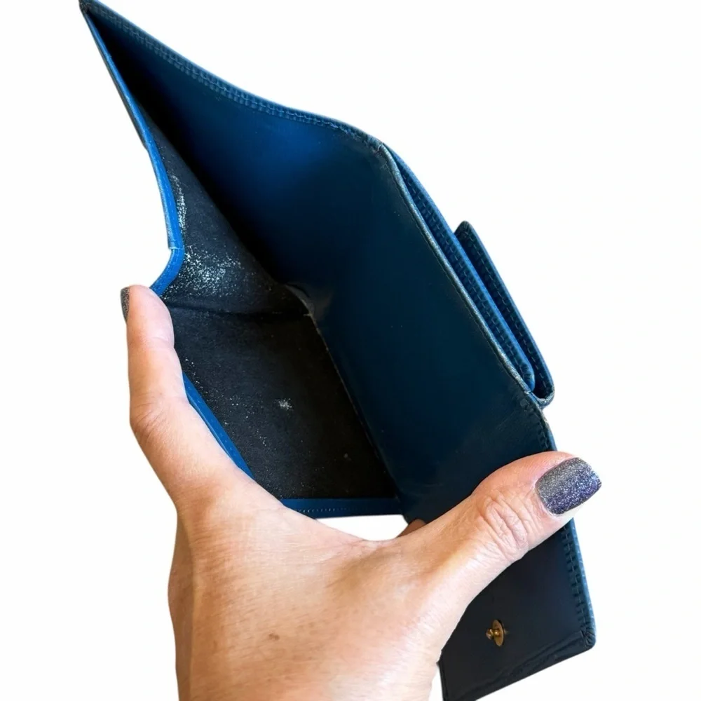 Louis Vuitton Blue Epi Elise Wallet 2007 VGUC